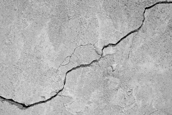 Structural Crack Repair in White Lake